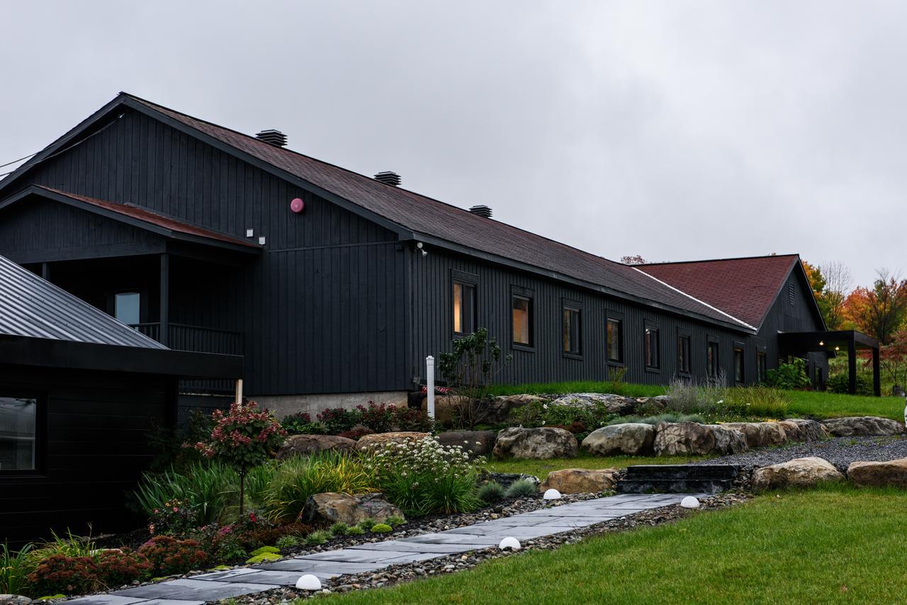 Beatnik Hotel Bromont Exteriér fotografie