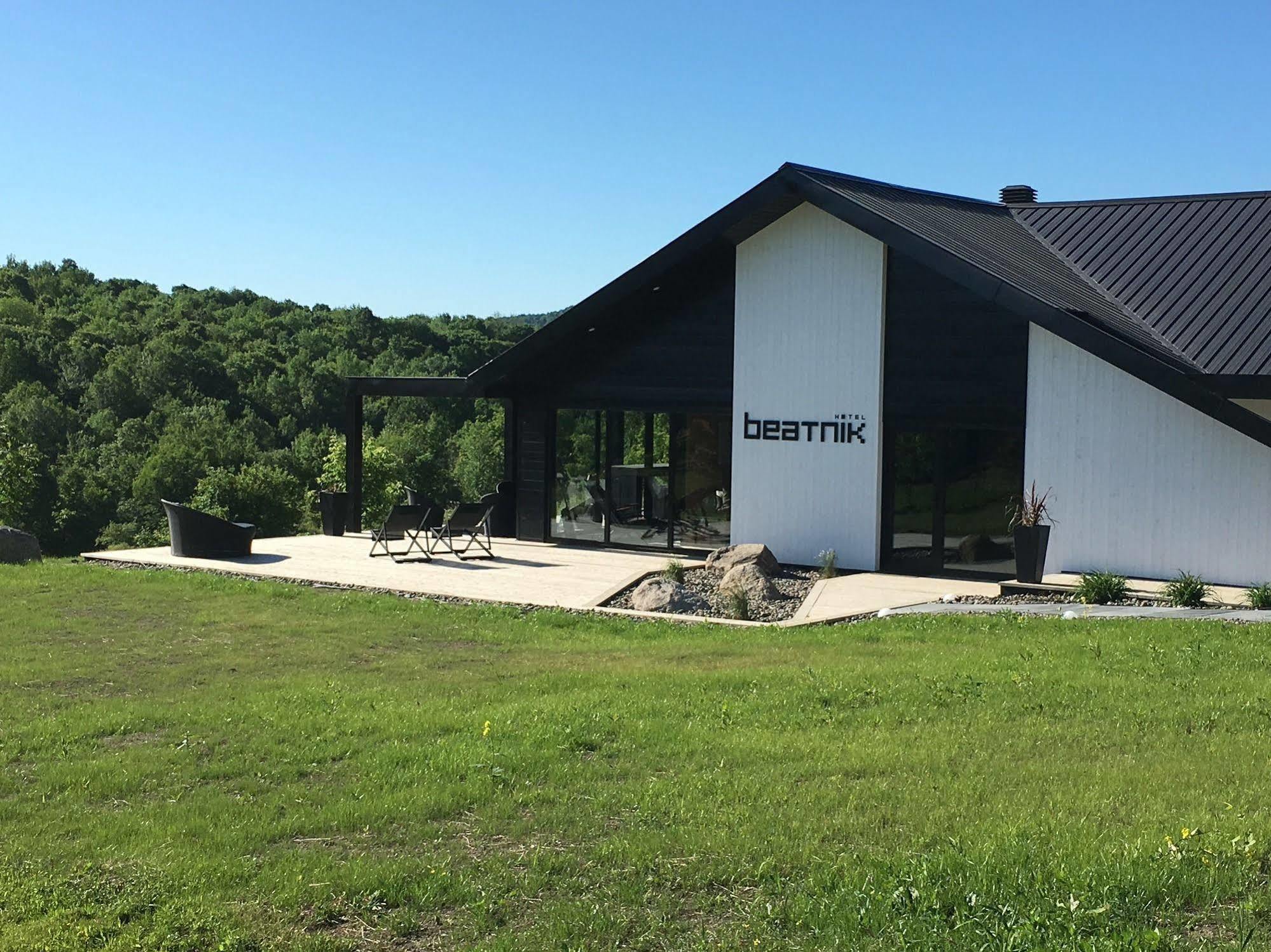 Beatnik Hotel Bromont Exteriér fotografie